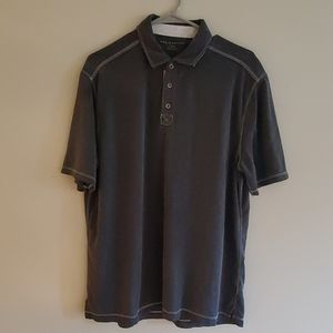 Man's 3 button shirt